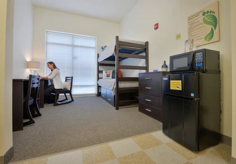 Destinations_PhiladelphiaWestChester_Residence
