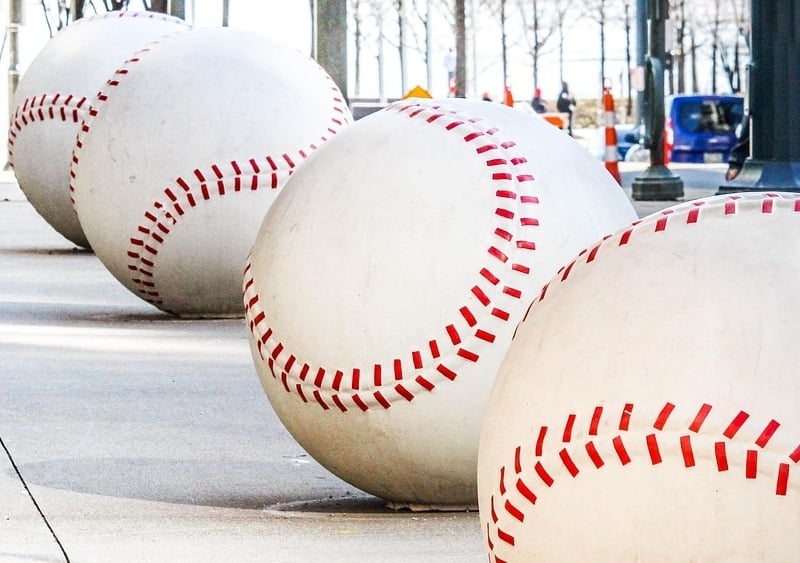 four-baseball-sculptures-in-cincinnati-ohio-united-states
