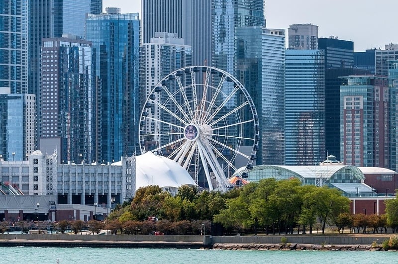 navy-pier-in-chicago-illinois-united-states