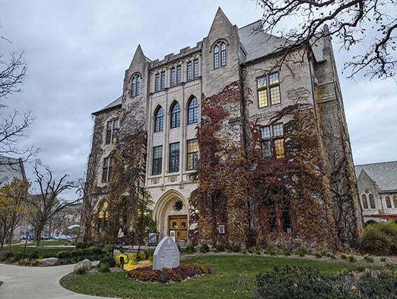 An exterior view of ELS Chicago's host institution, Dominican University in Chicago, Illinois.