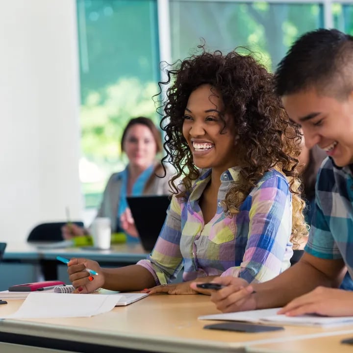 Espanhol para falantes de português - Conectando lenguas - Aulas