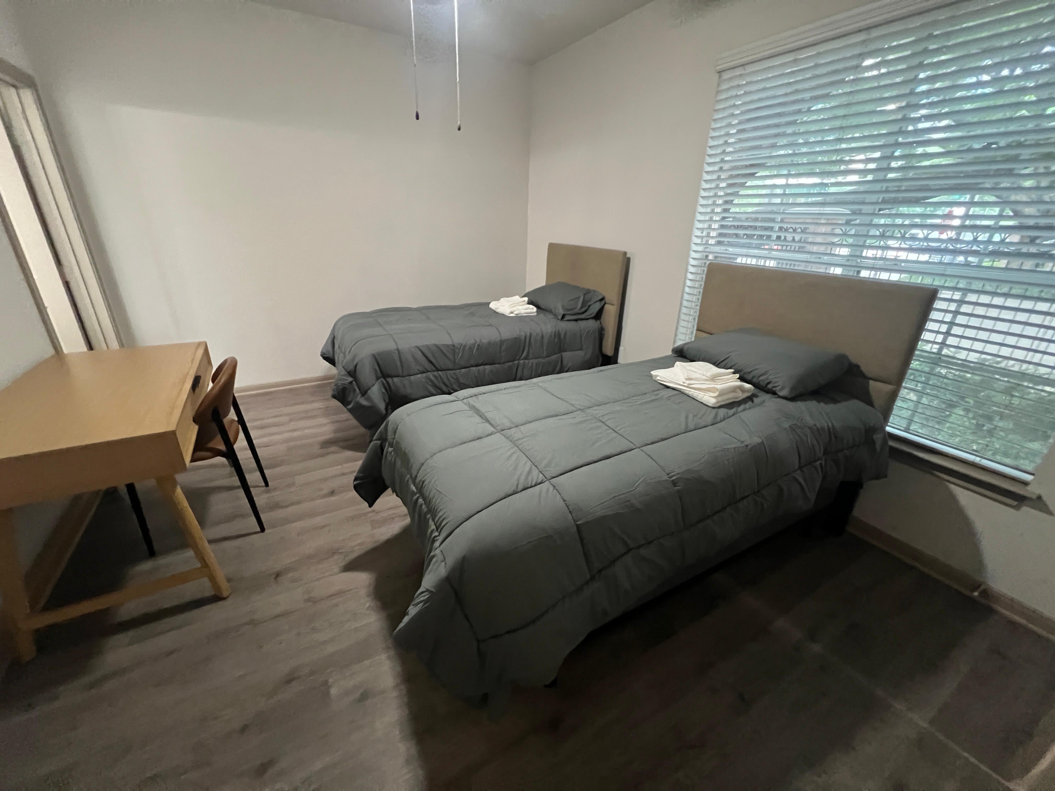 Houston-Student-Residence-Double-Bedroom-2