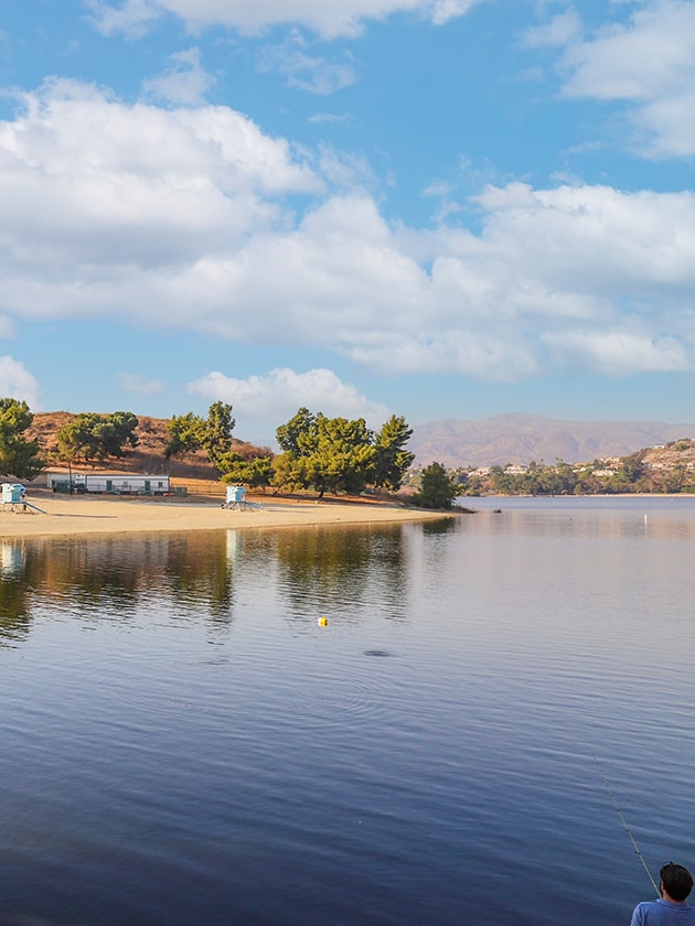 A view of the lake at Frank G. Bonelli Park in San Dimas, California, USA near ELS Los Angeles County. 